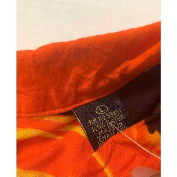 Multicolored Nature Graphic Button Down Top - Picture 5 of 7